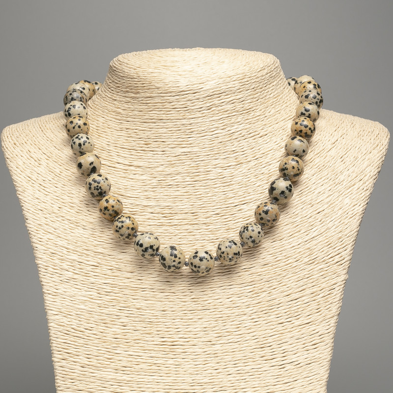 Огърлица далматинова яшма (изкуствен акрил) гладка мъниста, диаметър 12,5 мм, дължина около 48 см