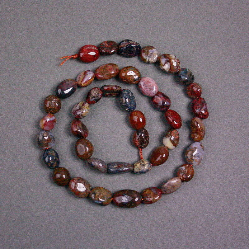 Намистини на конец Петерсит естествен камък галтови, диаметър 7×10 мм +-, дължина 38 см+