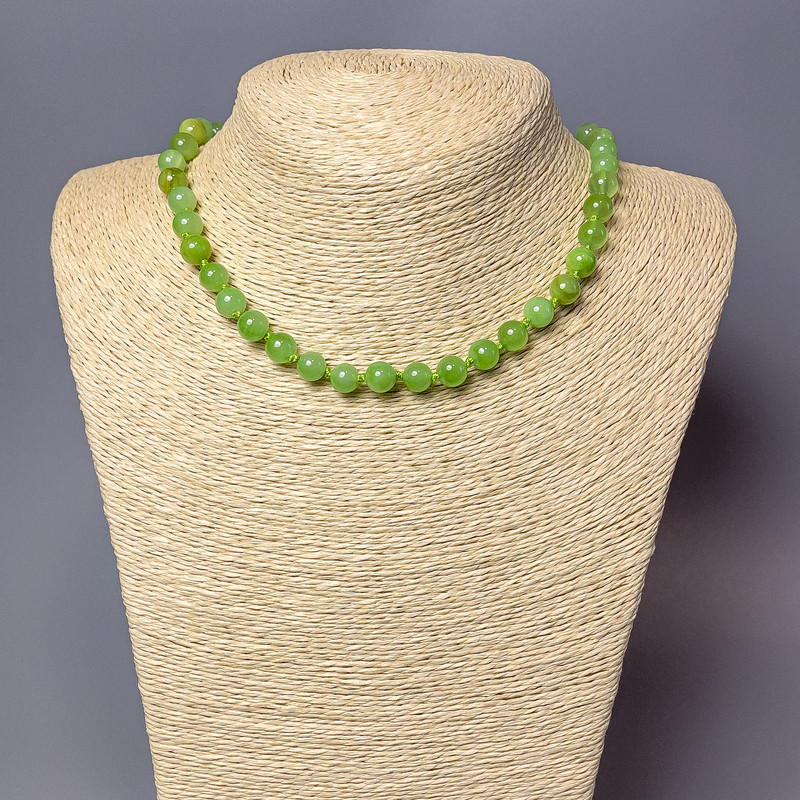 Огърлица от оникс (прес.) гладко топче, диаметър 8,5 мм, дължина 47 см