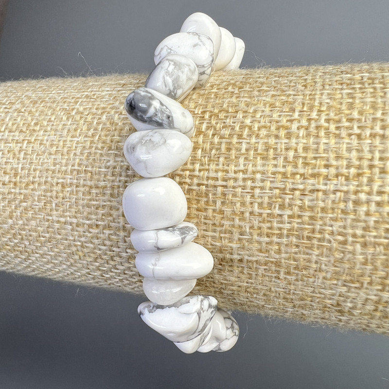 Браслет кахолонг, естествен камък, галтови мъниста, диаметър 12×7 мм, дължина 18 см ± (еластичен)